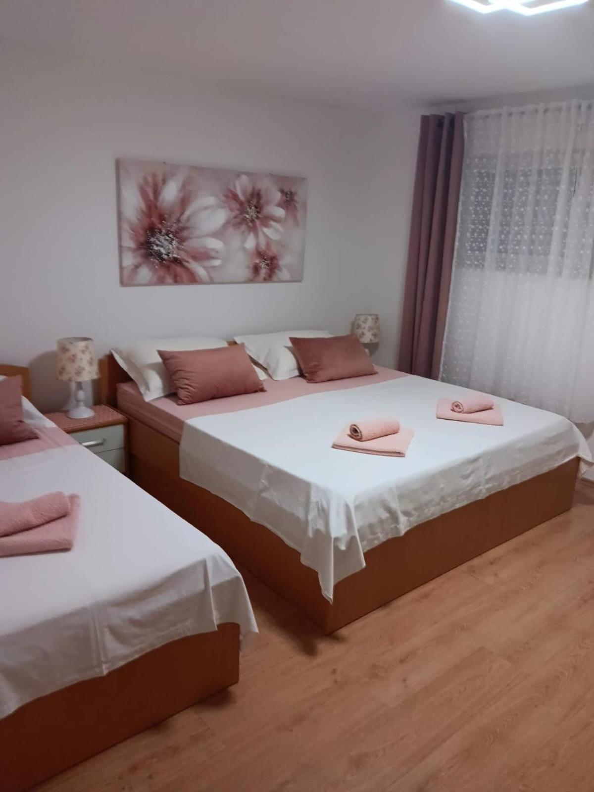 Apartment Radalj Kaštela Exteriör bild