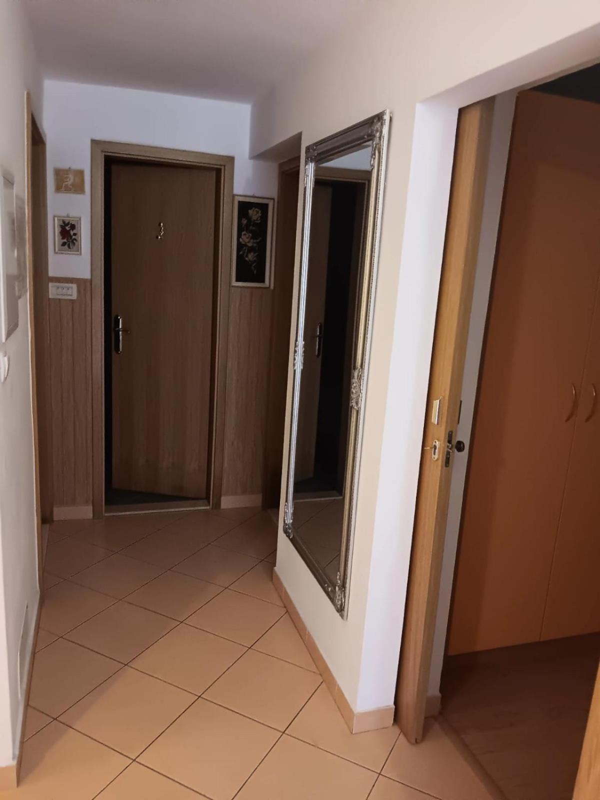 Apartment Radalj Kaštela Exteriör bild