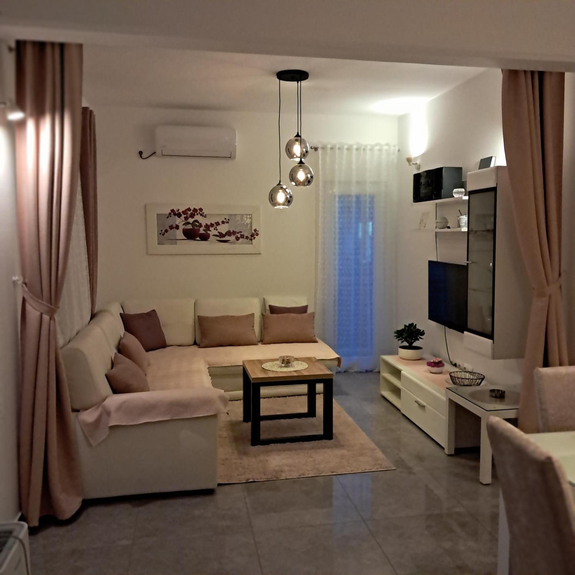 Apartment Radalj Kaštela Exteriör bild