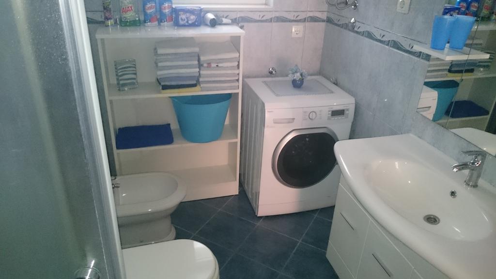 Apartment Radalj Kaštela Rum bild