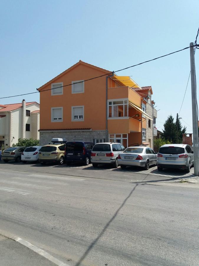 Apartment Radalj Kaštela Exteriör bild
